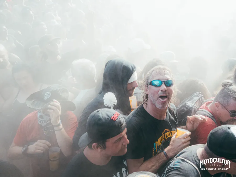 Le public du Motocultor Festival pendant un concert